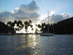 Sonnenuntergang in der Marigot Bay